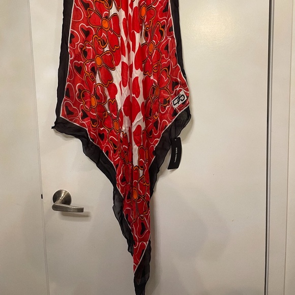 Vintage Dolce & Gabbana 100% Silk Scarf - Picture 2 of 4